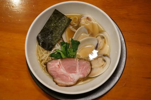 20069 自然派ラーメン 神楽「蛤のラーメン」@金沢 3月7日 春を感じる菜の花と蛤、〆には紅茶のプリンで女子力UP