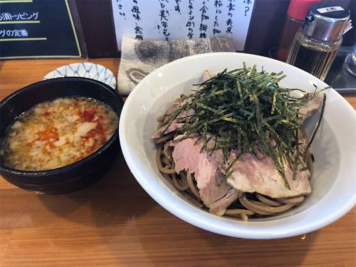 一平(いっぺい) 秋田県秋田市 コシがバツグンの全粒粉麺で「肉つけそば」! - 主にラーメン こってり系からあっさり系まで