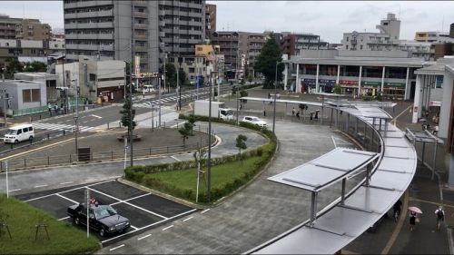 【今週のラーメン4242】 いしかわや (東京・国領) わんたん醤油中華そば 大盛 〜艶めく出汁と整う麺線・・・So Beautiful わんたん麺! - ラーメン食べて詠います
